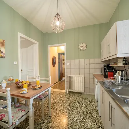 Neat Flat In Seaside Town